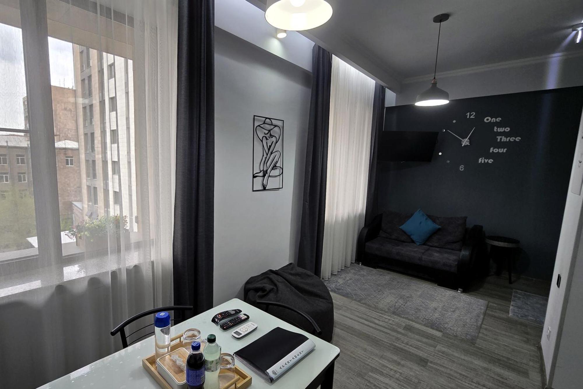 Apartment L&l. *
